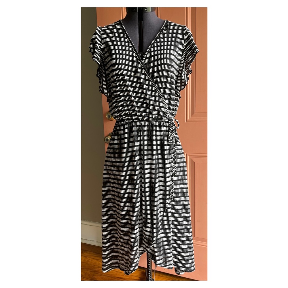 Anthropologie • Black/White Striped Wrap Dress • Size L